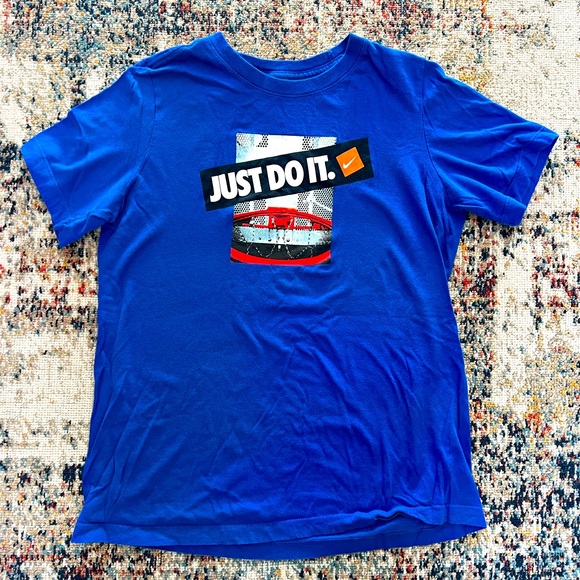 Nike Other - Boys Nike Tee